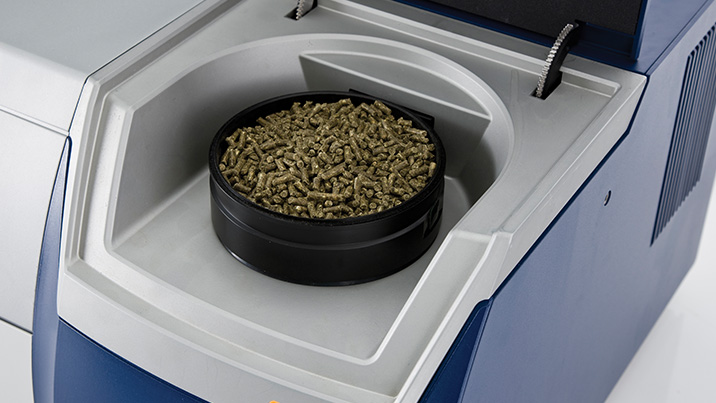 NIRS™ DS2500 F饲料分析仪(图1)